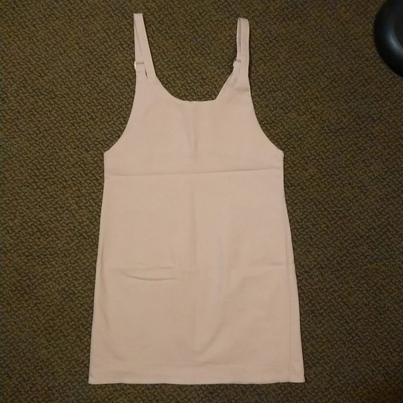 Light Pink Dress - Picture 4 of 12